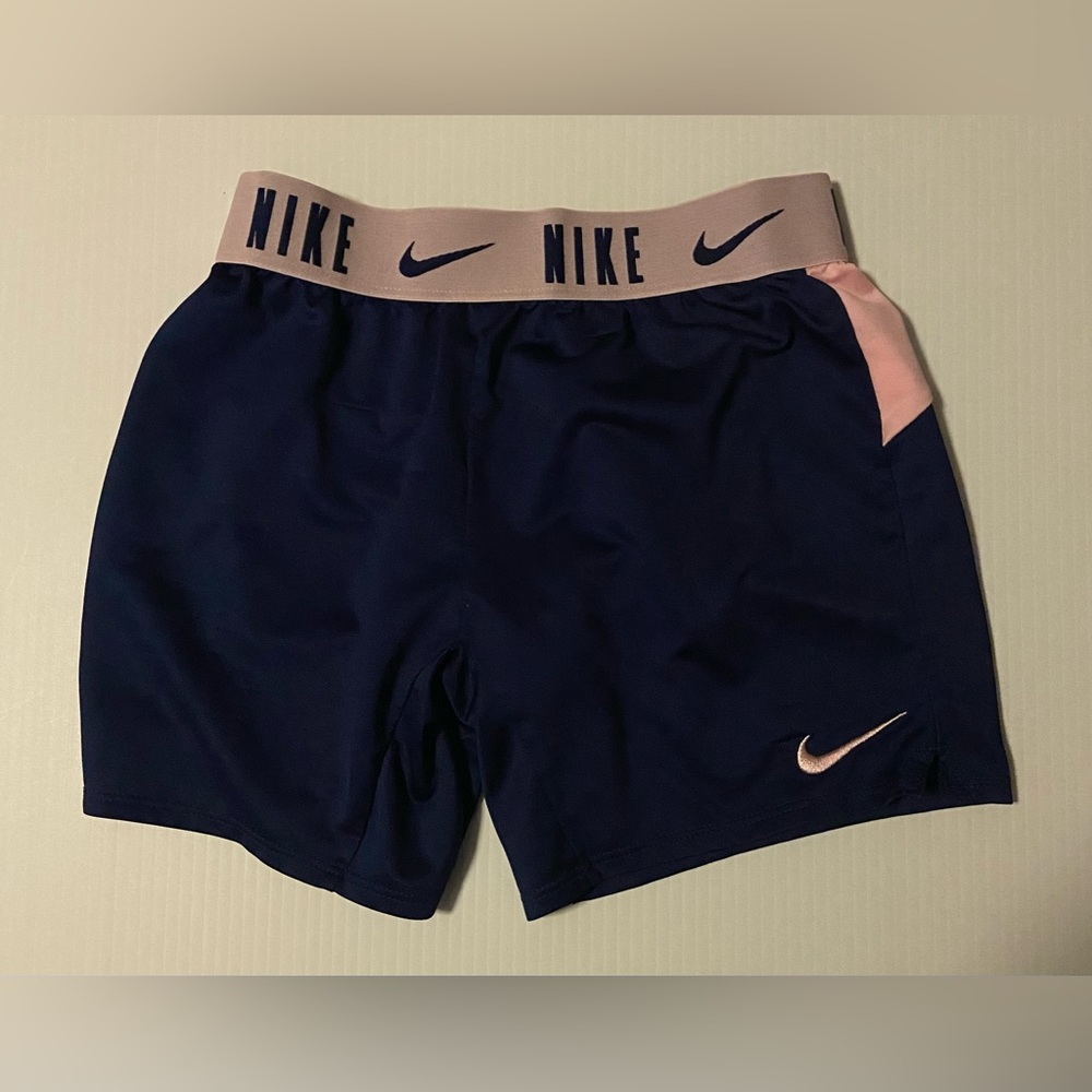 Girls Nike Shorts
